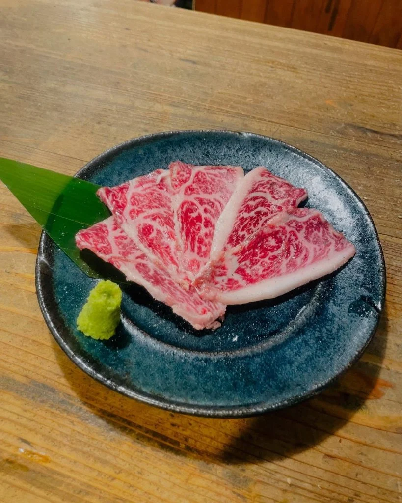 本日4時まで営業しております。