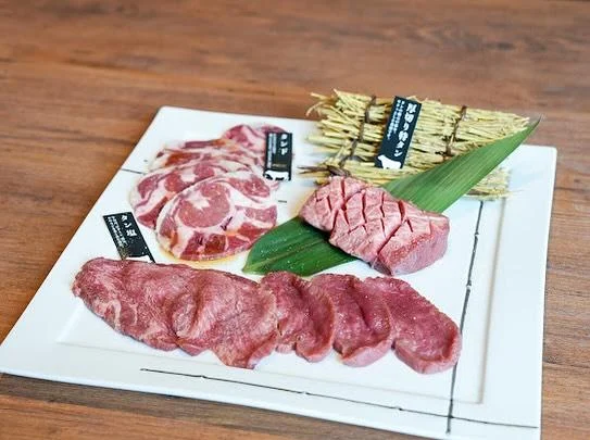本日のオススメは厚切り特タン！