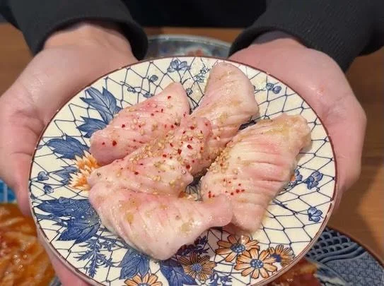 新年あけましておめでとうございます。